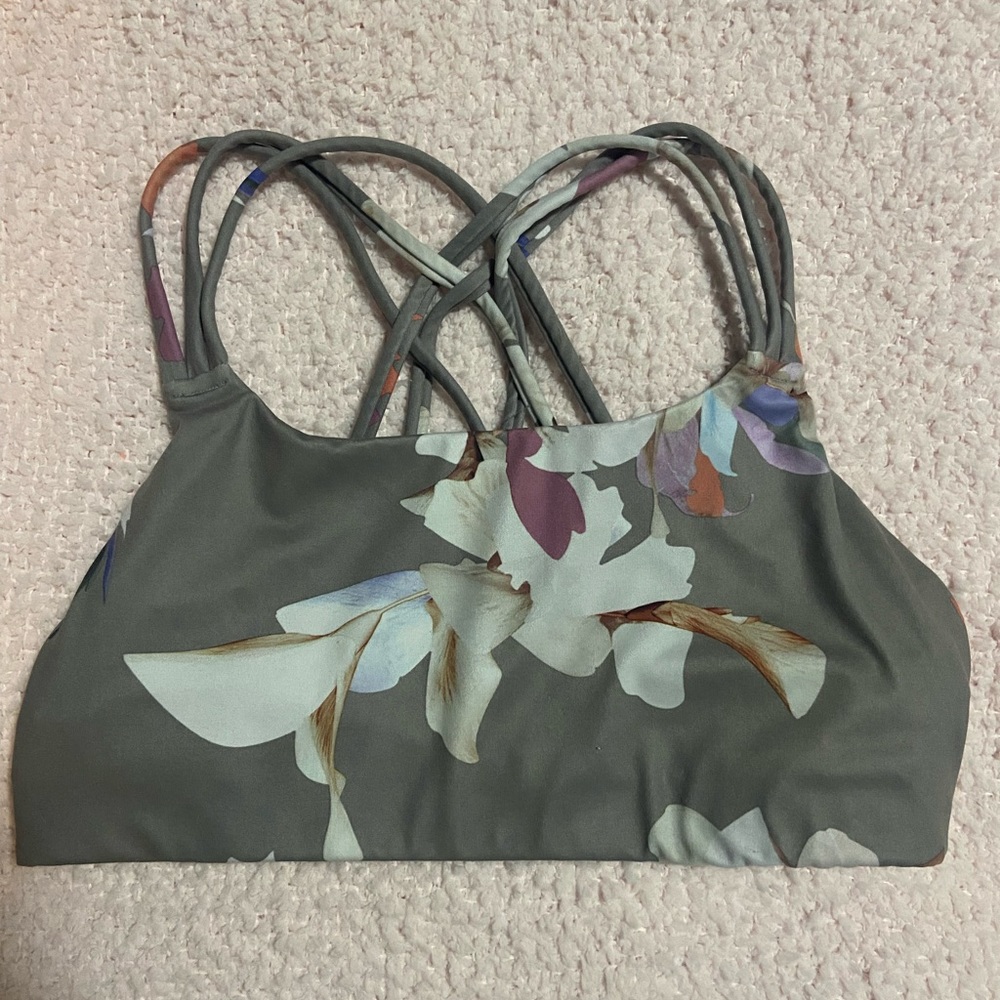 athleta sports bra